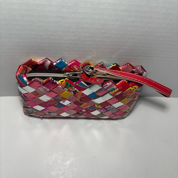Nahui Ollin Bag Wristlet Recycled Candy Gum Wrapper Woven Multicolored Purse 7” - Picture 11 of 12